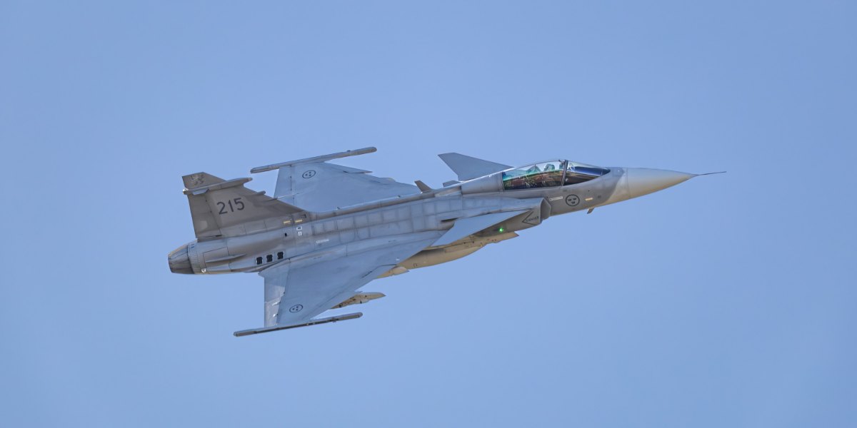 JAS 39 förbiflygning